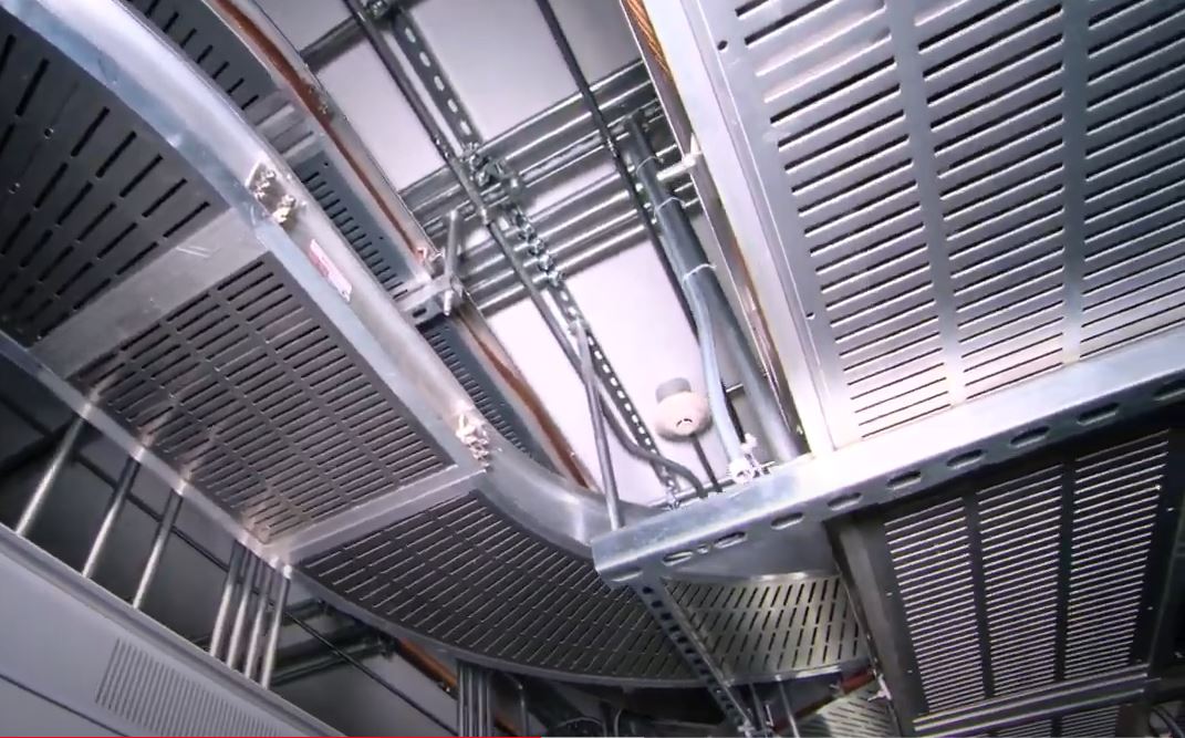 How Does Cable Bus Work And What Are Its Advantages? 