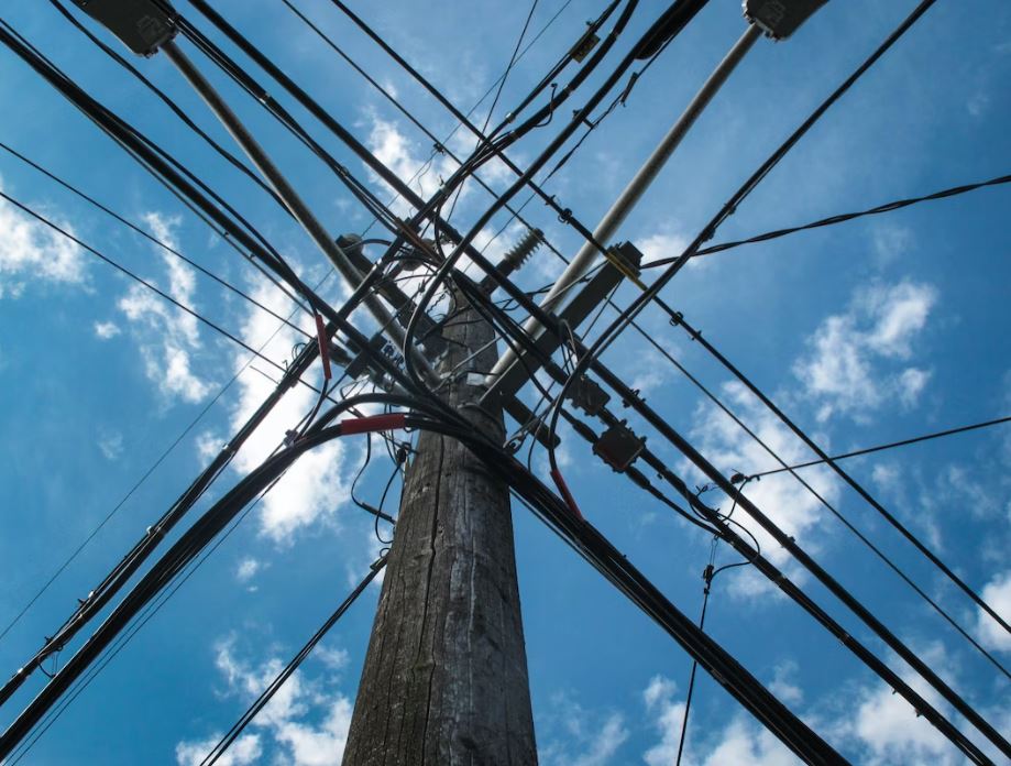 electric-wire-power-distribution